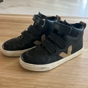 Boys Veja Hightops